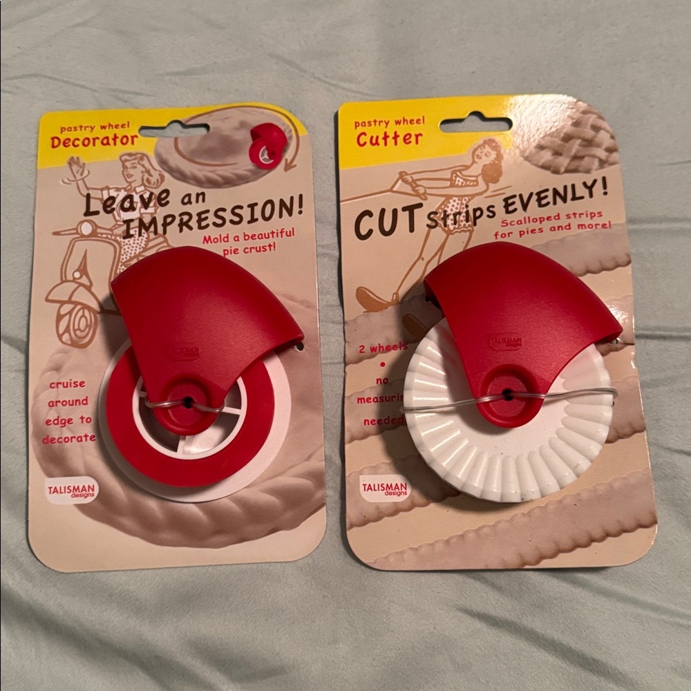 2 NEW TALISMAN Red Pastry Wheel Set